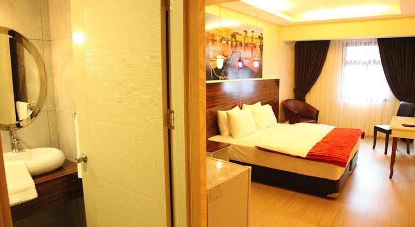 Lucid Otel İzmir