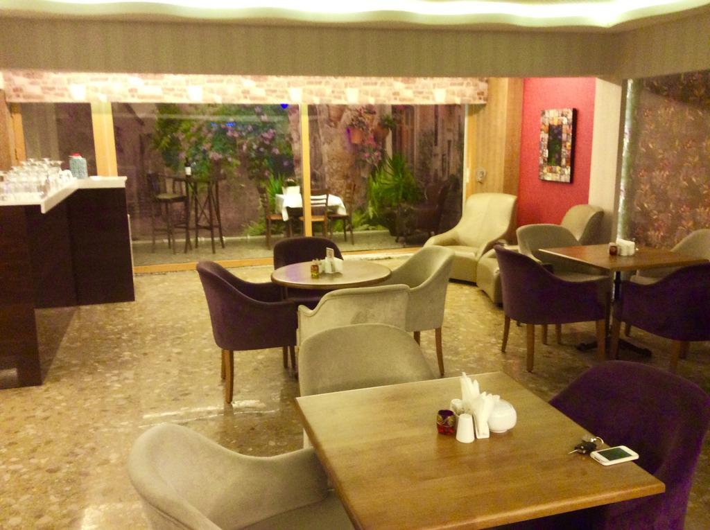 Otel Lucid 4*